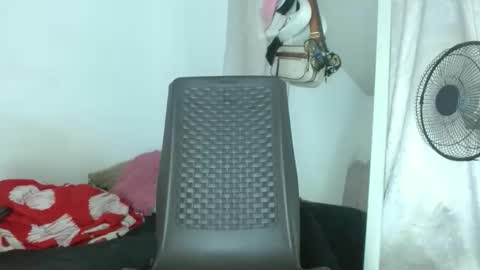 Snapshot of cristinamontiel74 chatting on 05.14.26 cristinamontiel74 online show from 05.14.26