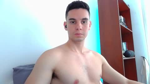 Tell me God  independent model show your respect at all times online show from 02.19.25