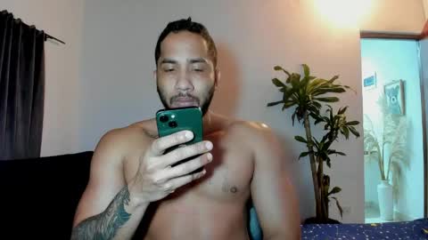 Snapshot of cristobal12cock chatting on 04.19.26 Cristian online show from 04.19.26
