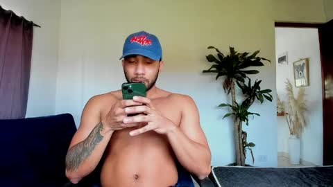 Snapshot of cristobal12cock chatting on 05.14.26 Cristian online show from 05.14.26