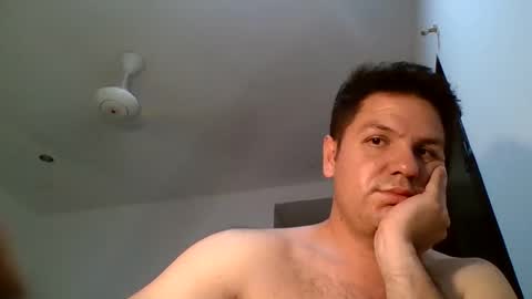 Snapshot of cristopher3042 chatting on 05.28.26 cristopher3042 online show from 05.28.26