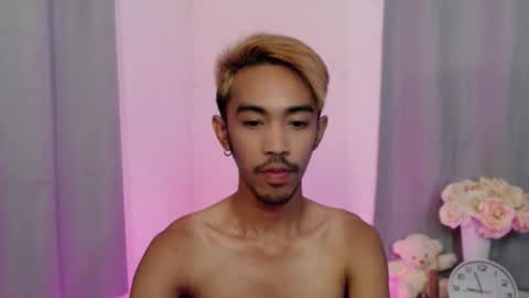 crocodale online show from 11.19.25