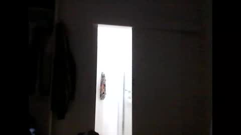 Snapshot of crossdresschick chatting on 03.01.25 crossdresschick online show from 03.01.25