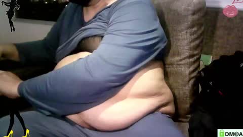 Snapshot of crossdresser64 chatting on 10.15.25 Linda Cross online show from 10.15.25