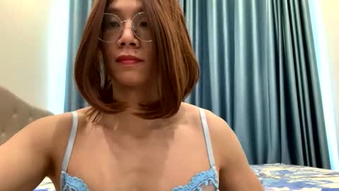 Snapshot of crossdresseranna chatting on 06.01.26 Anna online show from 06.01.26