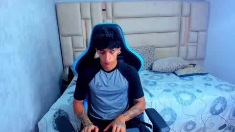 Croy online show from 02.25.26