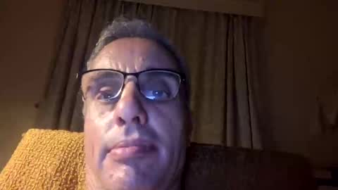 Crucut online show from 01.12.25