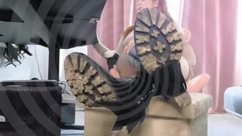 Cruel Siren online show from 03.07.26