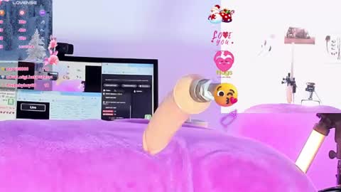 Mia online show from 12.28.24