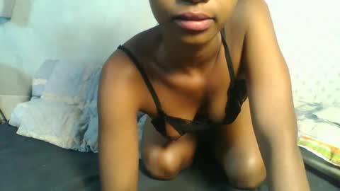 crush069 online show from 11.04.25