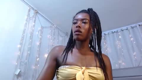 Snapshot of cruzsofia_res chatting on 05.02.26 cruzsofia_res online show from 05.02.26