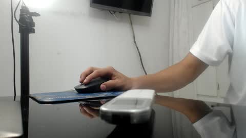 crys_22 online show from 11.10.25