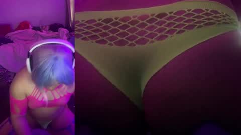 ChrysiCreambunnmommy online show from 11.03.25