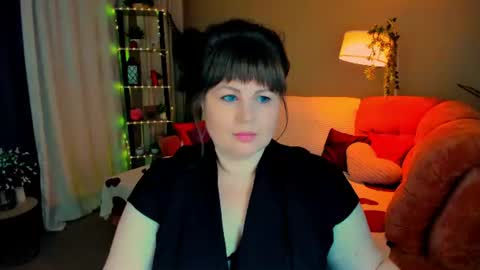 Snapshot of crystaalstaar chatting on 06.11.26 Anna online show from 06.11.26