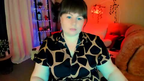 Snapshot of crystaalstaar chatting on 06.14.26 Anna online show from 06.14.26