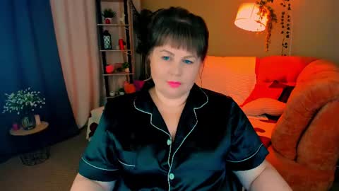 Snapshot of crystaalstaar chatting on 07.13.26 Anna online show from 07.13.26
