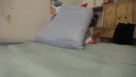 Crys online show from 01.14.25