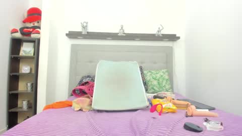 crystal_butterfly1 online show from 02.01.25