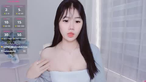 crystal_lea online show from 10.22.25