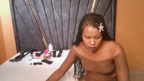 lisa online show from 10.24.25