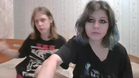 Crystal and Marcl online show from 12.05.24