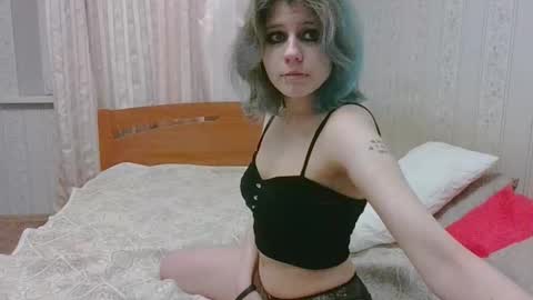 Crystal and Marcl online show from 12.07.24