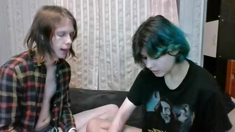 Crystal and Marcl online show from 02.02.25