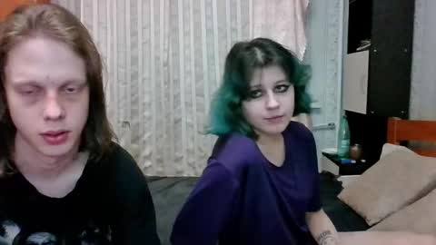 Crystal and Marcl online show from 03.01.25