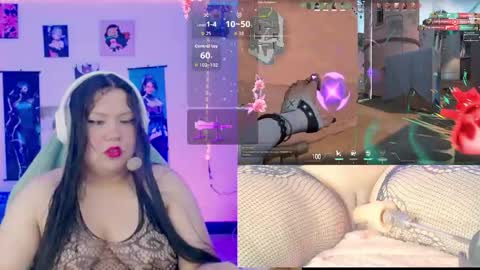 Snapshot of crystal_velvet01 chatting on 04.19.26 crystal online show from 04.19.26