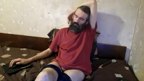Snapshot of crystal_vibe chatting on 05.18.26 Crystallax online show from 05.18.26
