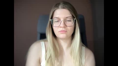 crystalblush01 online show from 03.07.26