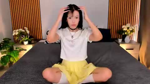 Snapshot of crystall0ve chatting on 06.22.26 crystall0ve online show from 06.22.26