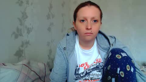 CrystallAngel online show from 04.18.26