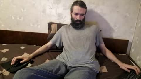 Crystallax online show from 10.10.25