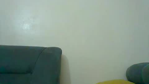 Snapshot of crystallgem chatting on 01.18.26 crystallgem online show from 01.18.26