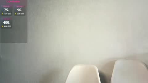 Snapshot of crystlepipkins chatting on 06.28.26 Diana online show from 06.28.26