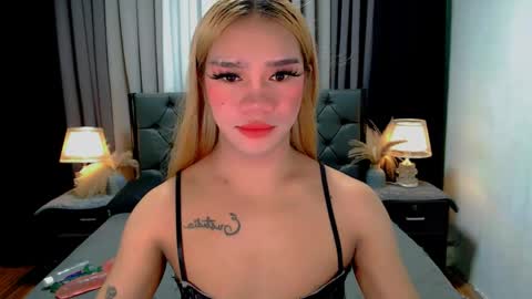 bea takashi  online show from 05.15.26