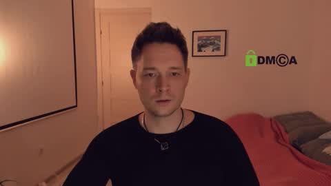 Snapshot of csavie chatting on 11.30.25 buddy online show from 11.30.25