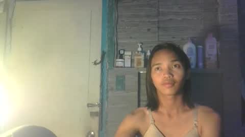 Snapshot of csiscar9 chatting on 11.18.25 Lauren online show from 11.18.25