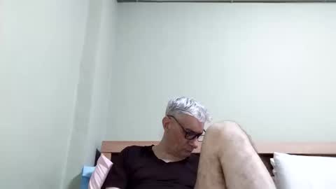 BIG UNCUT HARD COCK online show from 12.17.25