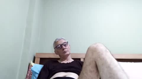 Snapshot of cucaio18 chatting on 01.17.26 BIG UNCUT HARD COCK online show from 01.17.26