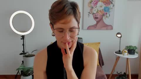 Leonela online show from 02.28.25