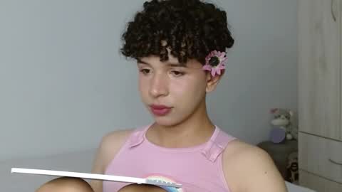 Cuddly online show from 02.28.25