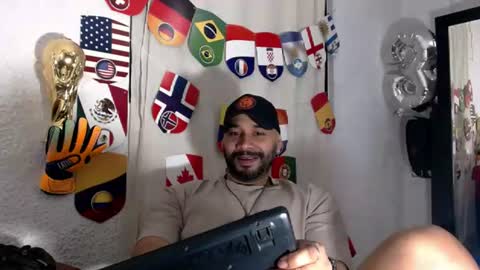 Snapshot of culoculito341910 chatting on 06.24.26 bebe online show from 06.24.26