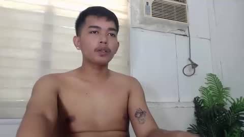 Snapshot of cum_for_u19 chatting on 01.12.26 DREI online show from 01.12.26