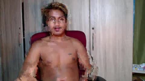 Snapshot of cum_overload chatting on 03.05.25 cum_overload online show from 03.05.25