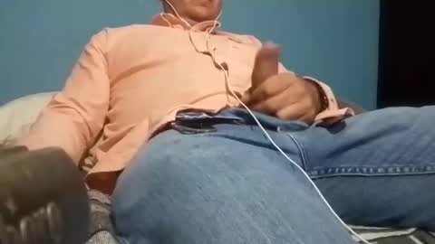 Snapshot of cumbian_chero chatting on 09.12.25 cumbian_chero online show from 09.12.25