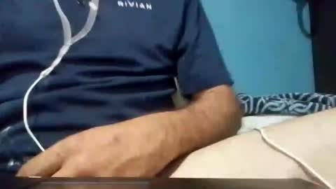 Snapshot of cumbian_chero chatting on 07.17.26 cumbian_chero online show from 07.17.26