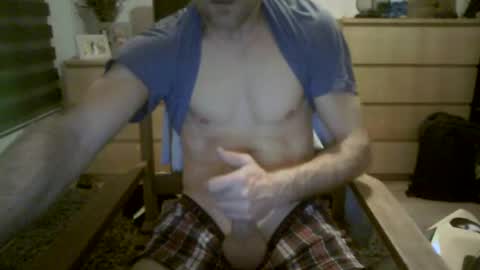 Snapshot of cumbigdick311 chatting on 02.26.25 cumbigdick311 online show from 02.26.25