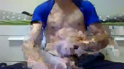 Snapshot of cumbigdick311 chatting on 12.19.25 cumbigdick311 online show from 12.19.25